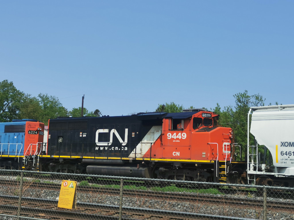 CN 9449